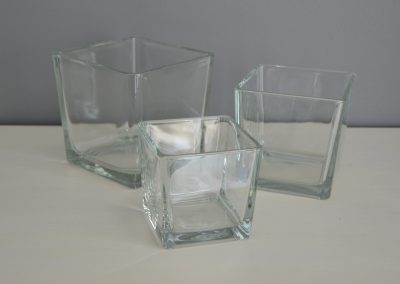 Location vase carré : 3€