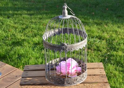 Cage à oiseaux : 10 €