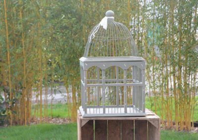 Cage à oiseaux en bois: 5 €