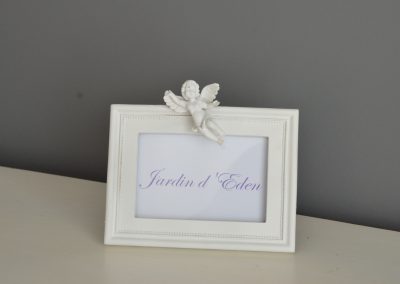 Location cadre ange blanc : 3 €