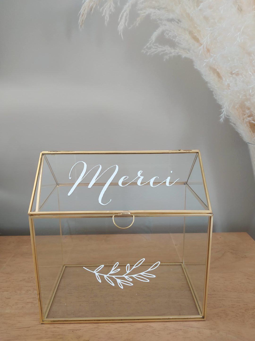 Location-urne-merci-en-verre-Rennes-35